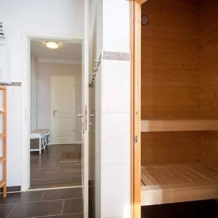 Charlottes Hoeh App 8 公寓